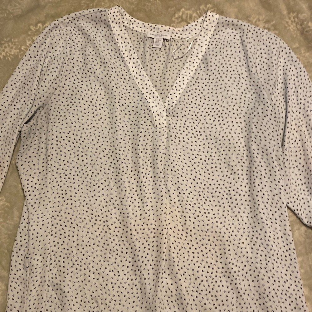 Ladies sheer top size XL baby blue
